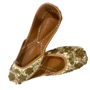 Traditional Punjabi Khussa